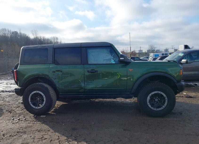 Photo 13 of 2023 Ford Bronco BADLANDS (VIN 1FMEE5DP0PLA83400)