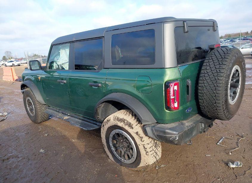 Photo 3 of 2023 Ford Bronco BADLANDS (VIN 1FMEE5DP0PLA83400)