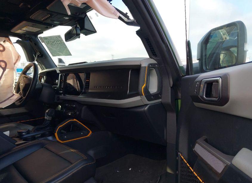 Photo 5 of 2023 Ford Bronco BADLANDS (VIN 1FMEE5DP0PLA83400)