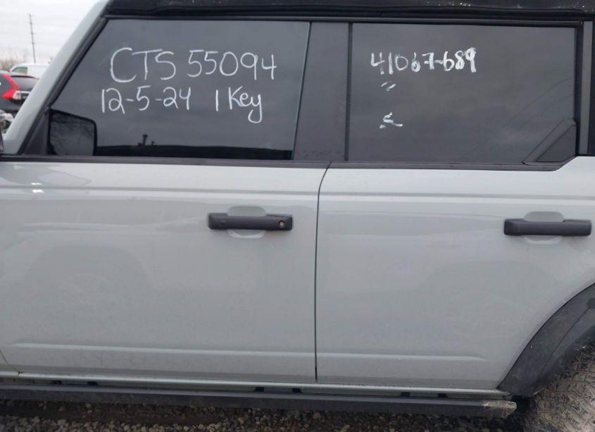 Photo 14 of 2022 Ford Bronco BADLANDS (VIN 1FMEE5DP1NLA89347)