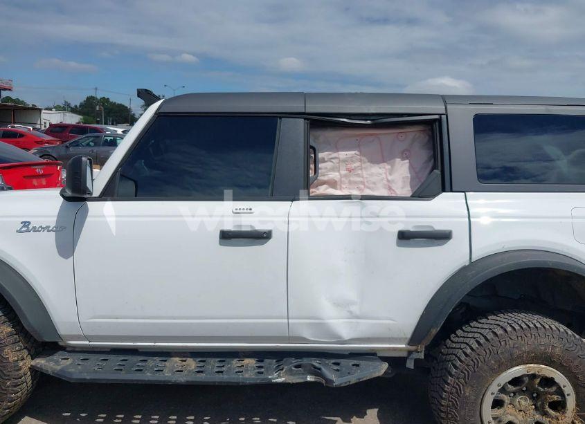 Photo 13 of 2022 Ford Bronco BIG BEND (VIN 1FMEE5DP1NLB31354)