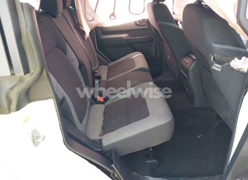 Photo 8 of 2022 Ford Bronco BIG BEND (VIN 1FMEE5DP1NLB31354)