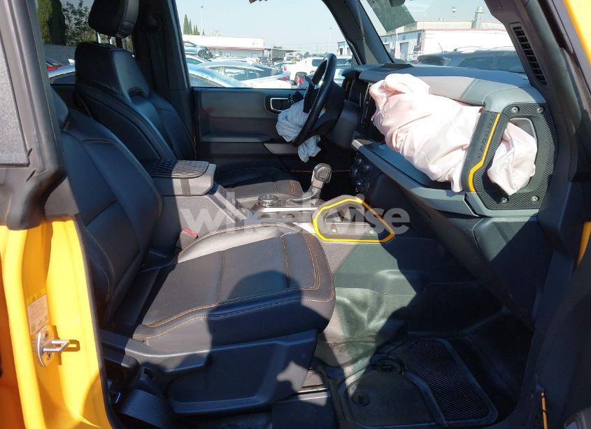 Photo 5 of 2021 Ford Bronco (VIN 1FMEE5DP3MLA94192)