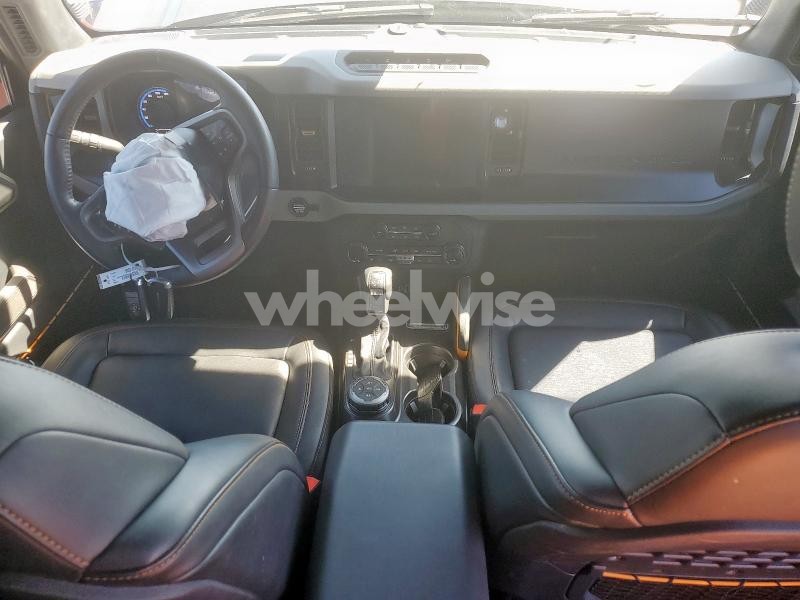 Photo 8 of 2021 FORD BRONCO BASE N/A (VIN 1FMEE5DP3MLB04025)