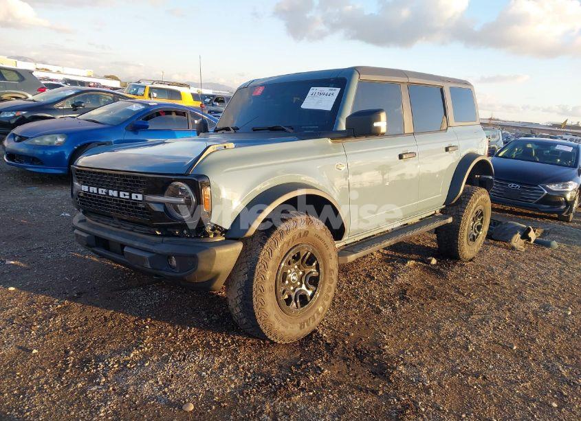 Photo 2 of 2022 Ford Bronco WILDTRAK (VIN 1FMEE5DP3NLB22848)