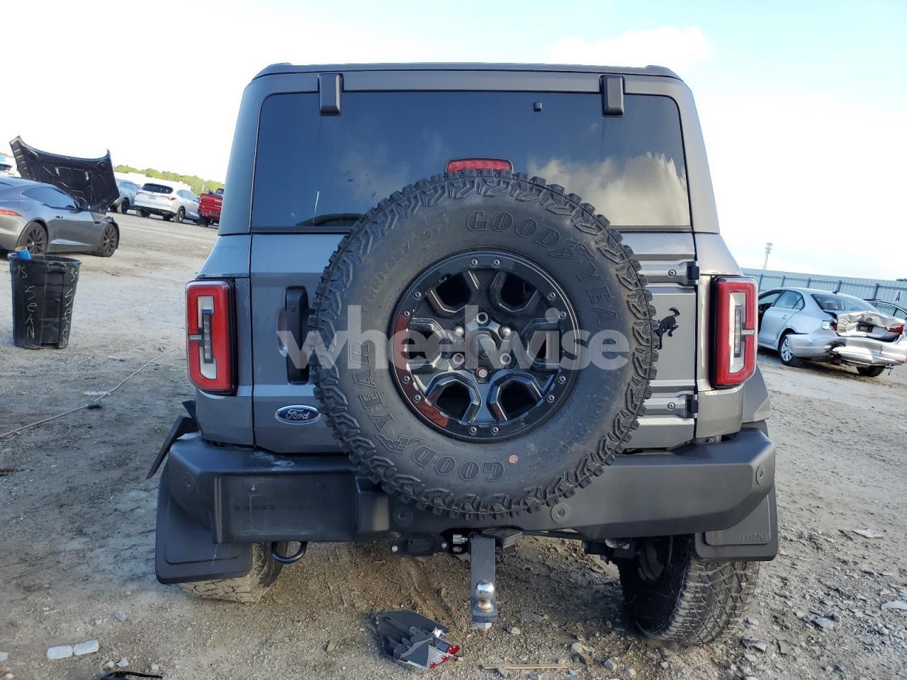 Photo 6 of 2023 FORD BRONCO BASE (VIN 1FMEE5DP3PLB94748)