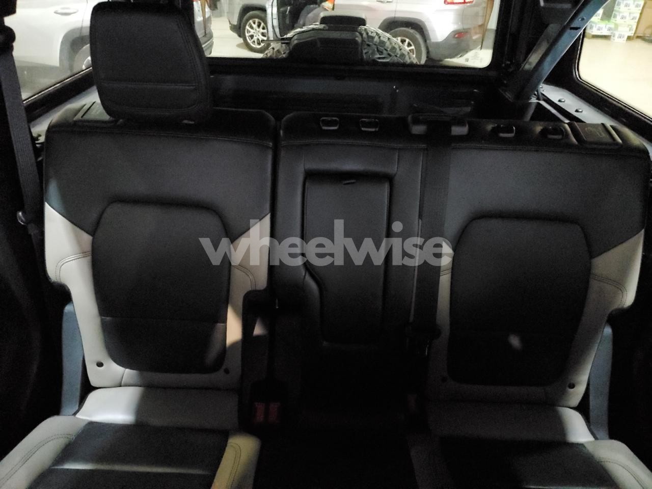 Photo 10 of 2022 FORD BRONCO BASE (VIN 1FMEE5DP4NLB69662)