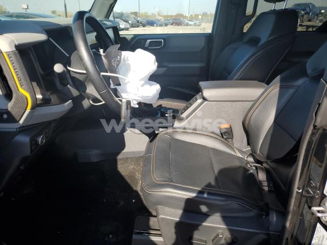 Photo 2 of 2023 FORD BRONCO BASE N/A (VIN 1FMEE5DP4PLB60138)