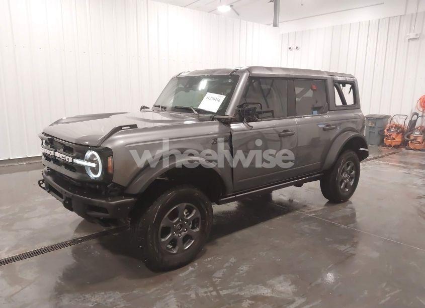 Photo 2 of 2022 Ford Bronco BADLANDS (VIN 1FMEE5DP5NLA92073)