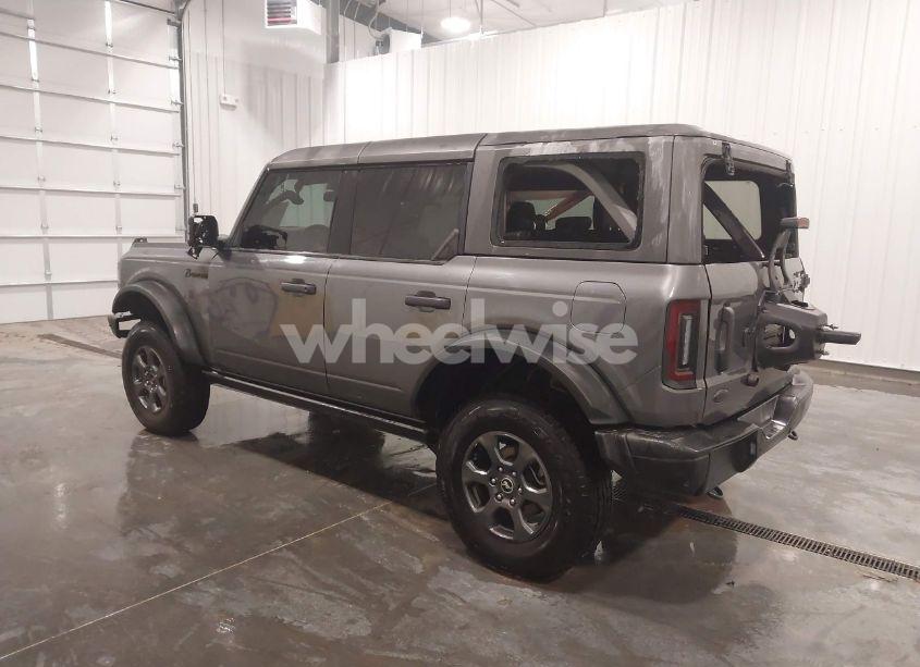 Photo 3 of 2022 Ford Bronco BADLANDS (VIN 1FMEE5DP5NLA92073)