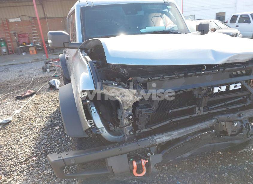 Photo 6 of 2022 Ford Bronco BADLANDS (VIN 1FMEE5DP5NLB85773)