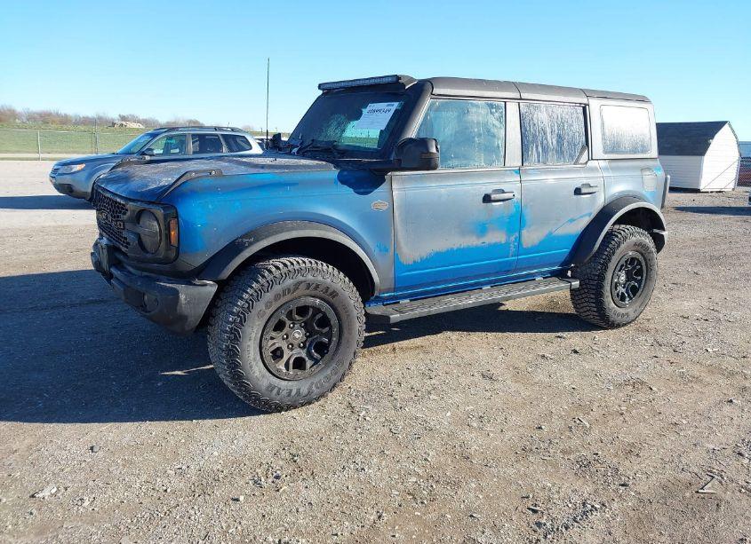 Photo 2 of 2022 Ford Bronco WILDTRAK (VIN 1FMEE5DP7NLB67128)