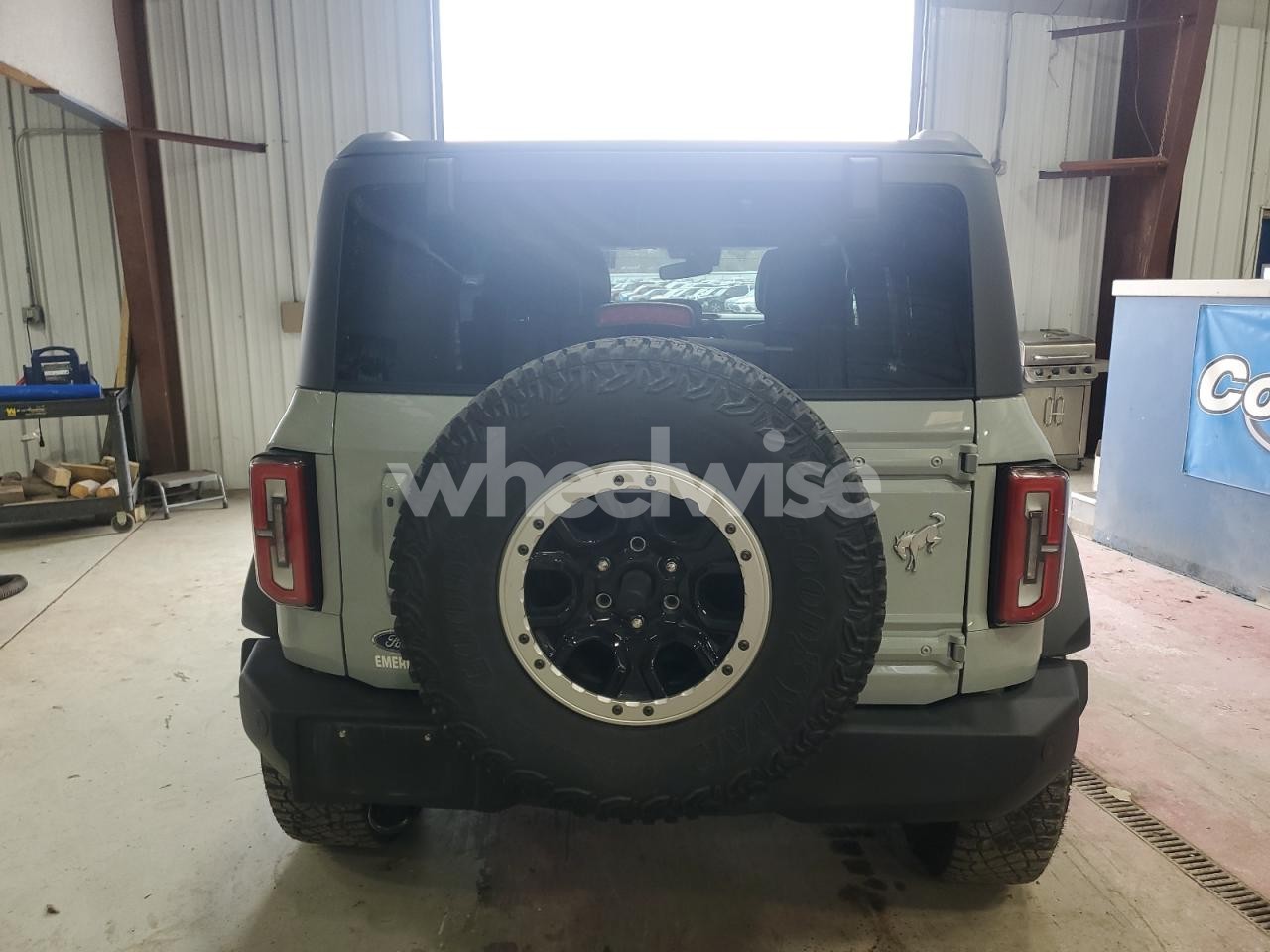 Photo 6 of 2023 FORD BRONCO BASE N/A (VIN 1FMEE5DP7PLB53006)