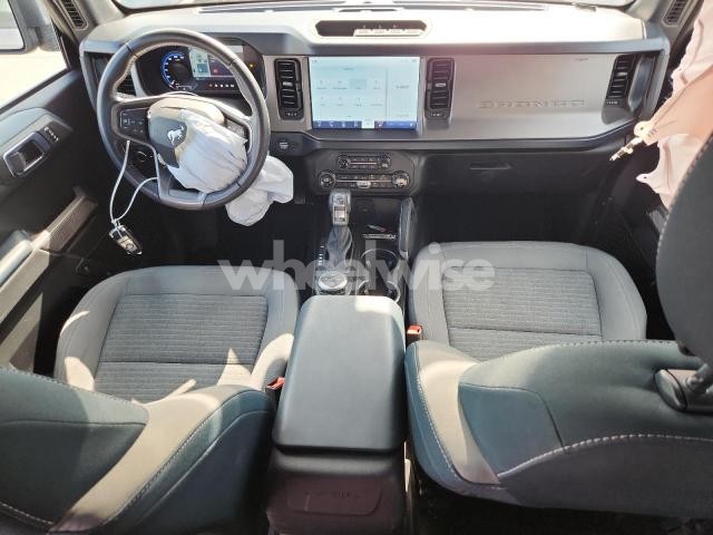 Photo 2 of 2023 FORD BRONCO BASE N/A (VIN 1FMEE5DPXPLB32277)