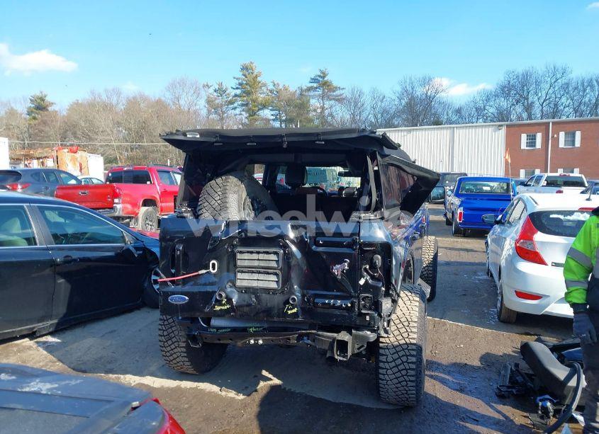 Photo 17 of 2024 Ford Bronco OUTER BANKS (VIN 1FMEE8BP8RLA14400)