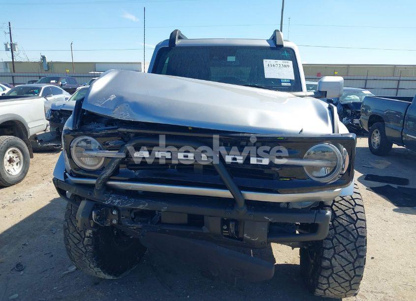 Photo 12 of 2024 Ford Bronco OUTER BANKS (VIN 1FMEE8BP9RLA09450)