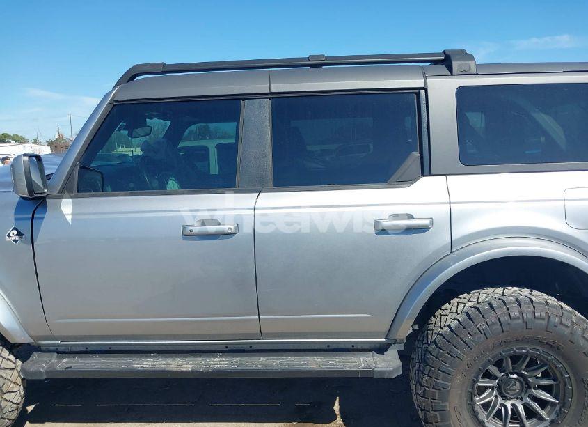 Photo 14 of 2024 Ford Bronco OUTER BANKS (VIN 1FMEE8BP9RLA09450)