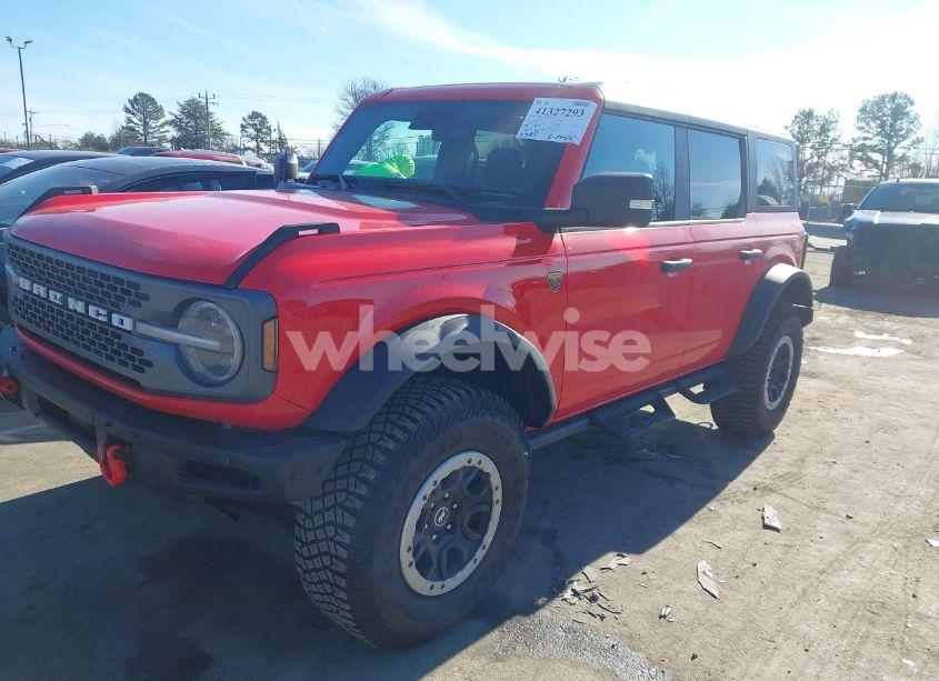Photo 2 of 2024 Ford Bronco BADLANDS (VIN 1FMEE9BP7RLA30013)