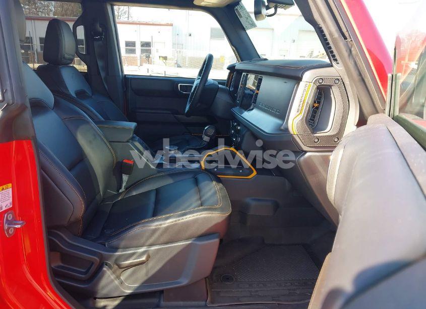 Photo 5 of 2024 Ford Bronco BADLANDS (VIN 1FMEE9BP7RLA30013)