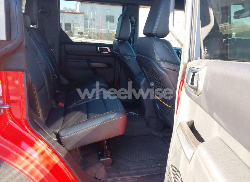 Photo 8 of 2024 Ford Bronco BADLANDS (VIN 1FMEE9BP7RLA30013)