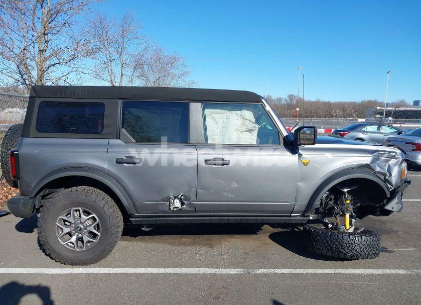 Photo 13 of 2024 Ford Bronco BADLANDS (VIN 1FMEE9BP7RLA45627)