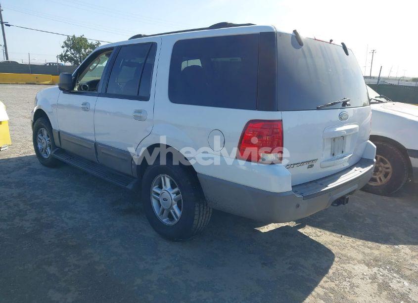 Photo 3 of 2003 Ford Expedition XLT (VIN 1FMEU15W23LC58340)