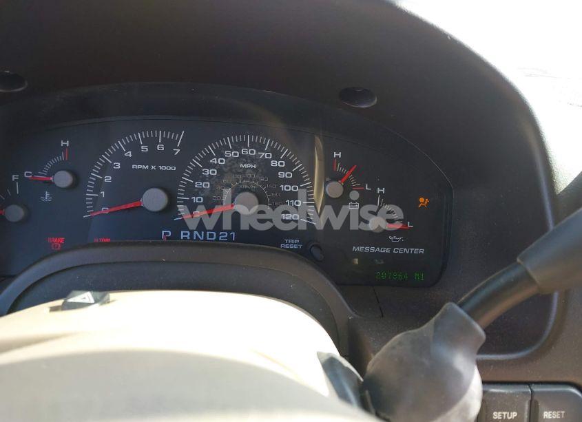 Photo 7 of 2003 Ford Expedition XLT (VIN 1FMEU15W23LC58340)
