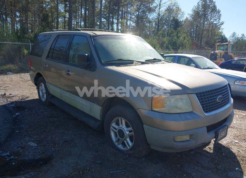 2003 Ford Expedition XLT (VIN 1FMEU15W73LB19031) main photo