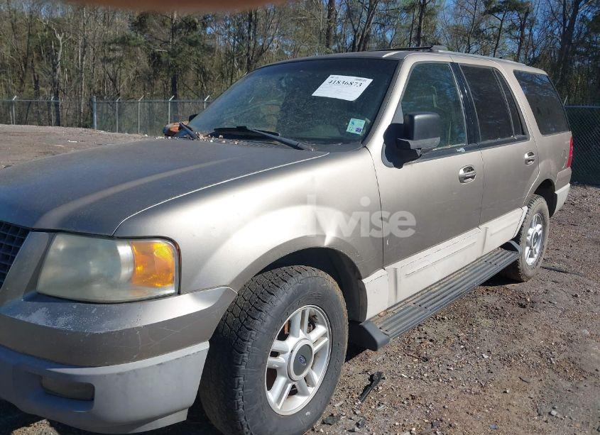 Photo 6 of 2003 Ford Expedition XLT (VIN 1FMEU15W73LB19031)
