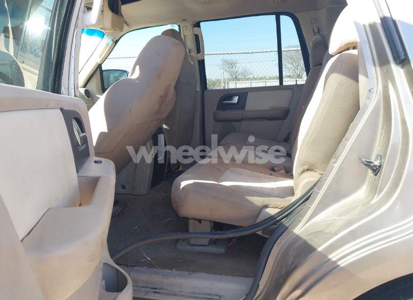 Photo 8 of 2003 Ford Expedition XLT (VIN 1FMEU15WX3LA88096)