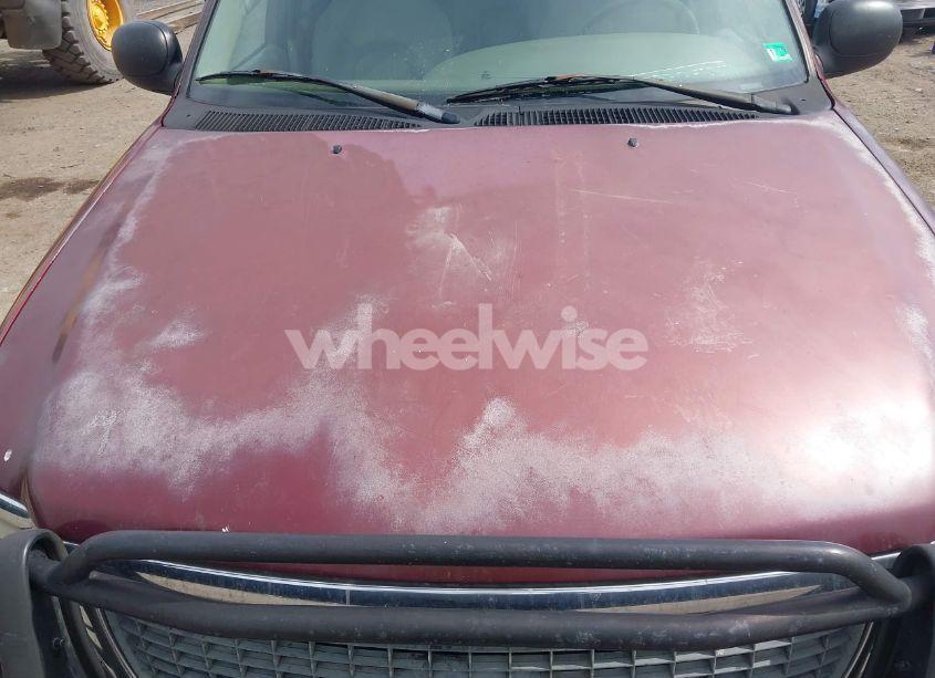 Photo 10 of 2001 Ford Expedition XLT (VIN 1FMEU16W61LB26497)