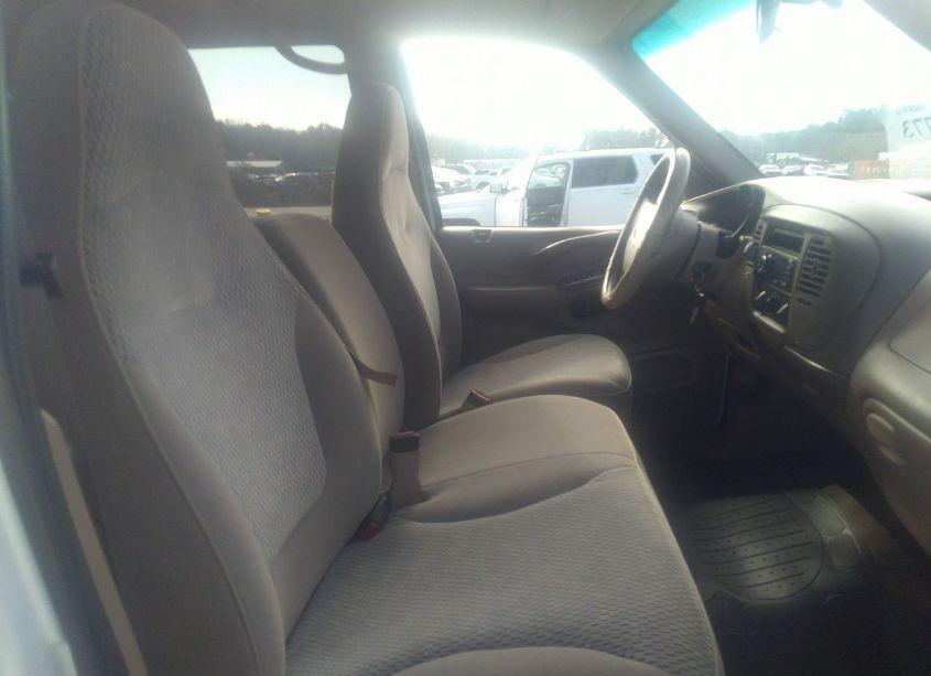 Photo 5 of 1997 Ford Expedition EDDIE BAUER/XLT (VIN 1FMEU1764VLB64508)