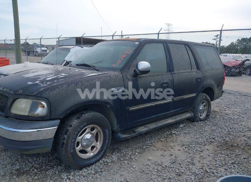 Photo 2 of 1997 Ford Expedition EDDIE BAUER/XLT (VIN 1FMEU1765VLC22531)