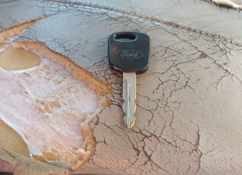 Photo 11 of 2002 Ford Expedition EDDIE BAUER (VIN 1FMEU17L22LA29707)