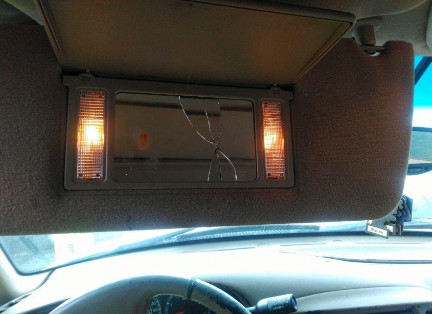 Photo 16 of 2002 Ford Expedition EDDIE BAUER (VIN 1FMEU17L22LA29707)