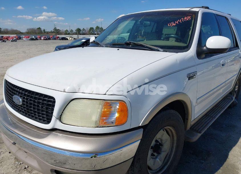 Photo 6 of 2002 Ford Expedition EDDIE BAUER (VIN 1FMEU17L42LA29739)
