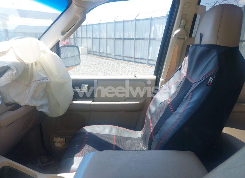 Photo 5 of 2003 Ford Expedition EDDIE BAUER (VIN 1FMEU17L53LA36765)