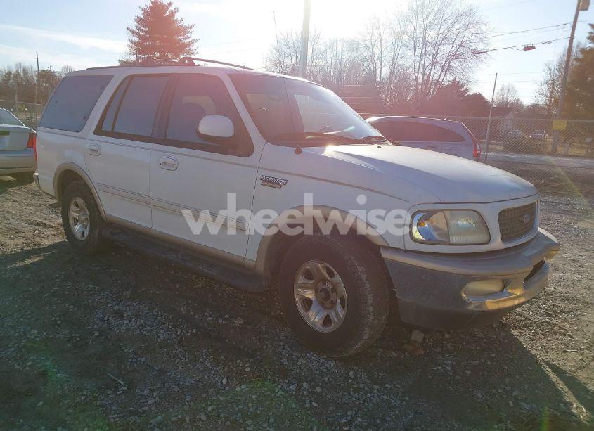1997 Ford Expedition EDDIE BAUER/XLT (VIN 1FMEU17L9VLB19067) main photo