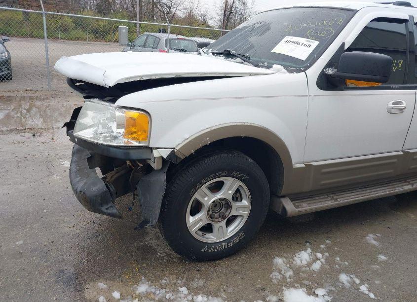 Photo 19 of 2004 Ford Expedition EDDIE BAUER (VIN 1FMEU17W44LA89405)