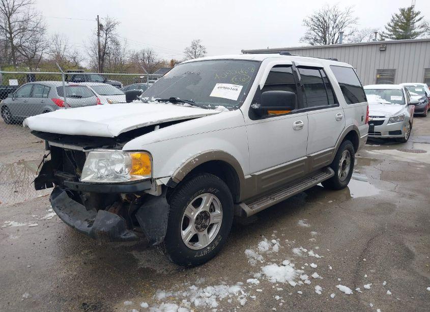 Photo 2 of 2004 Ford Expedition EDDIE BAUER (VIN 1FMEU17W44LA89405)
