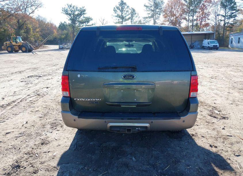 Photo 15 of 2004 Ford Expedition EDDIE BAUER (VIN 1FMEU17W74LA15055)