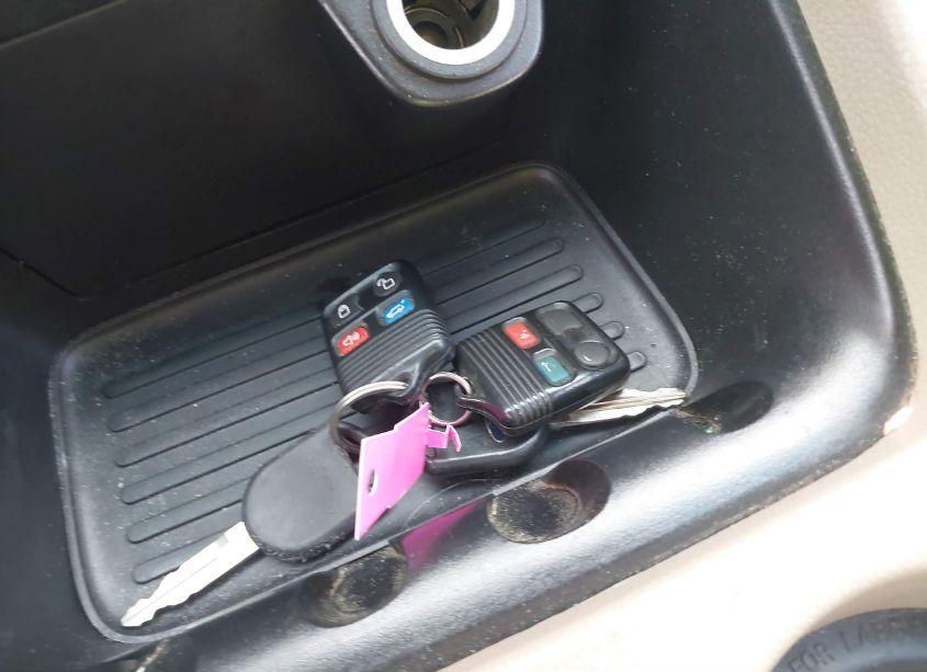 Photo 11 of 2004 Ford Expedition EDDIE BAUER (VIN 1FMEU17W74LA85803)