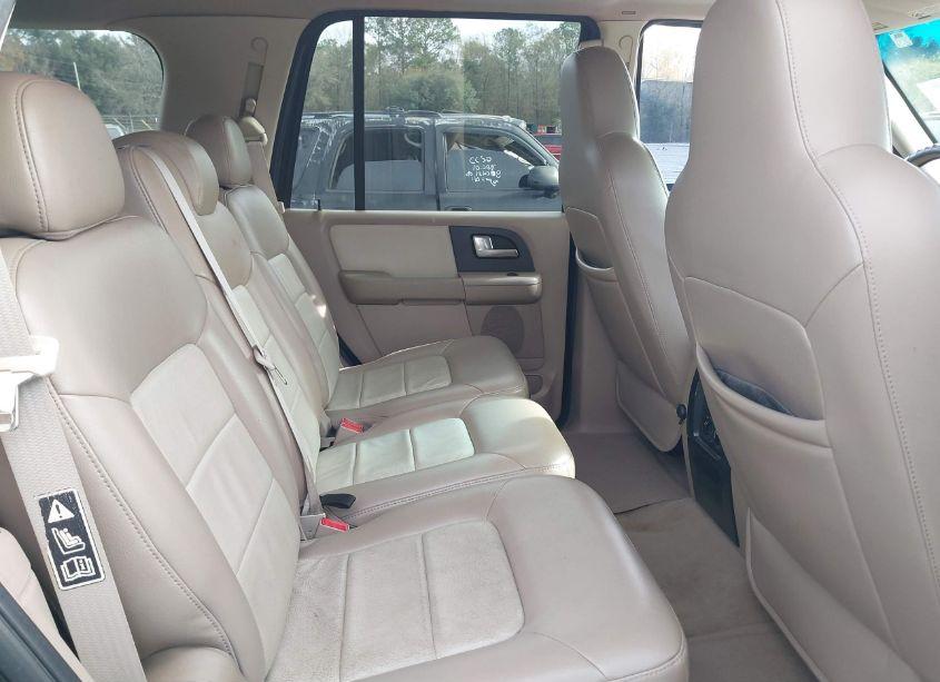 Photo 8 of 2004 Ford Expedition EDDIE BAUER (VIN 1FMEU17W74LA85803)