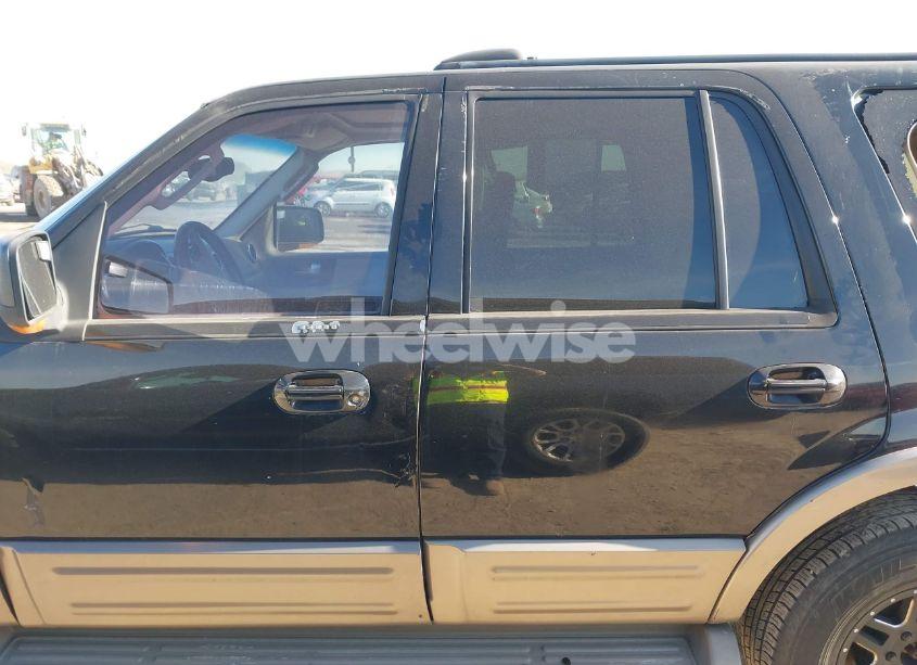 Photo 14 of 2003 Ford Expedition EDDIE BAUER (VIN 1FMEU17W83LC17028)