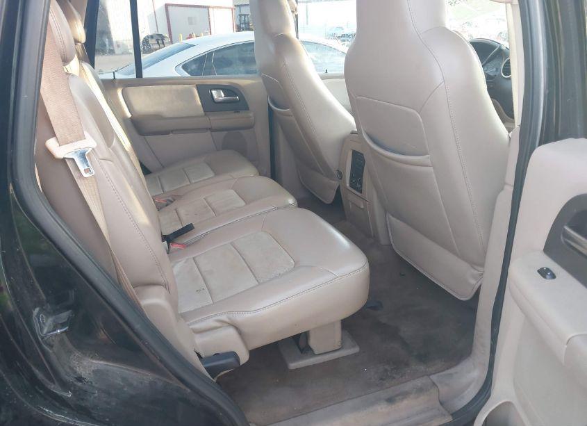 Photo 8 of 2004 Ford Expedition EDDIE BAUER (VIN 1FMEU17W94LB65992)