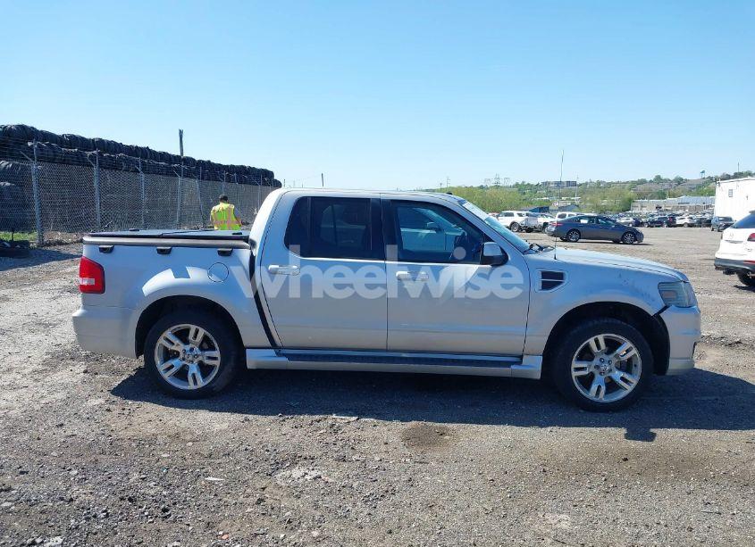 Photo 13 of 2010 Ford Explorer SPORT TRAC LIMITED (VIN 1FMEU2D86AUA04257)