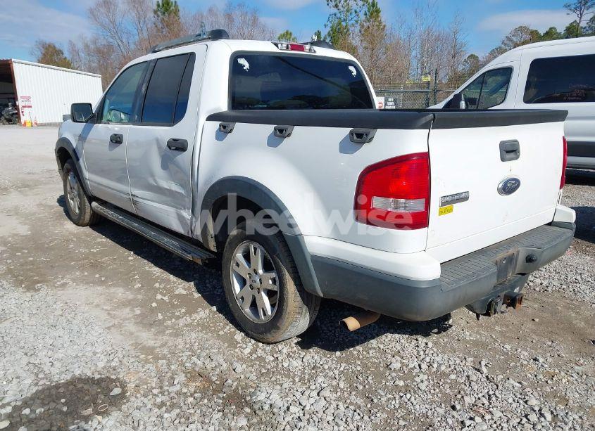 Photo 3 of 2007 Ford Explorer SPORT TRAC XLT (VIN 1FMEU31807UA09991)