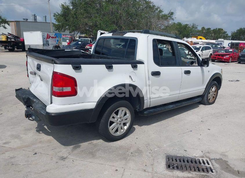 Photo 4 of 2007 Ford Explorer SPORT TRAC XLT (VIN 1FMEU31867UA31798)