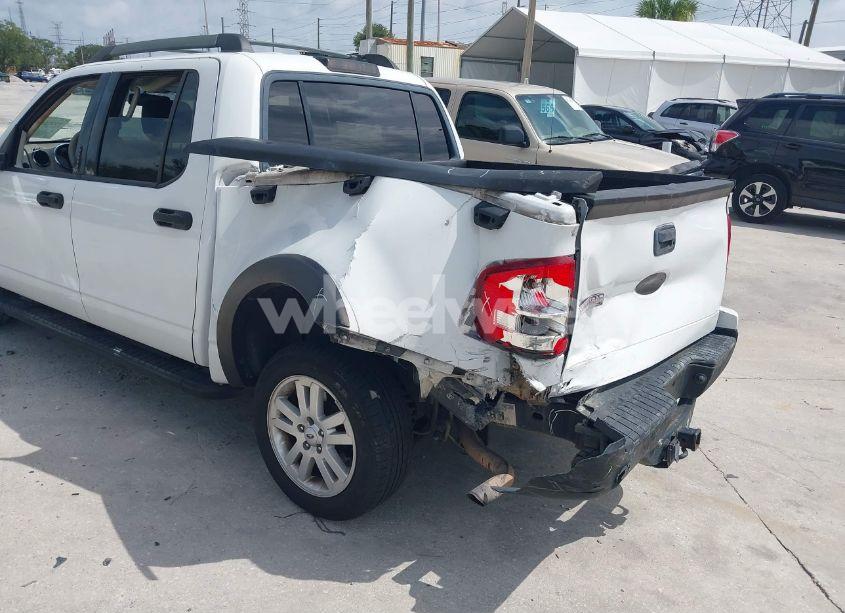 Photo 6 of 2007 Ford Explorer SPORT TRAC XLT (VIN 1FMEU31867UA31798)