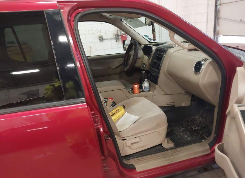 Photo 5 of 2008 Ford Explorer SPORT TRAC XLT (VIN 1FMEU31888UA31304)